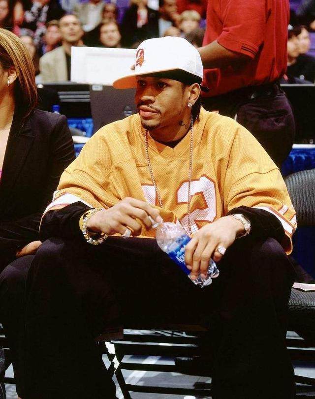 罚球线向篮 罚球线向篮